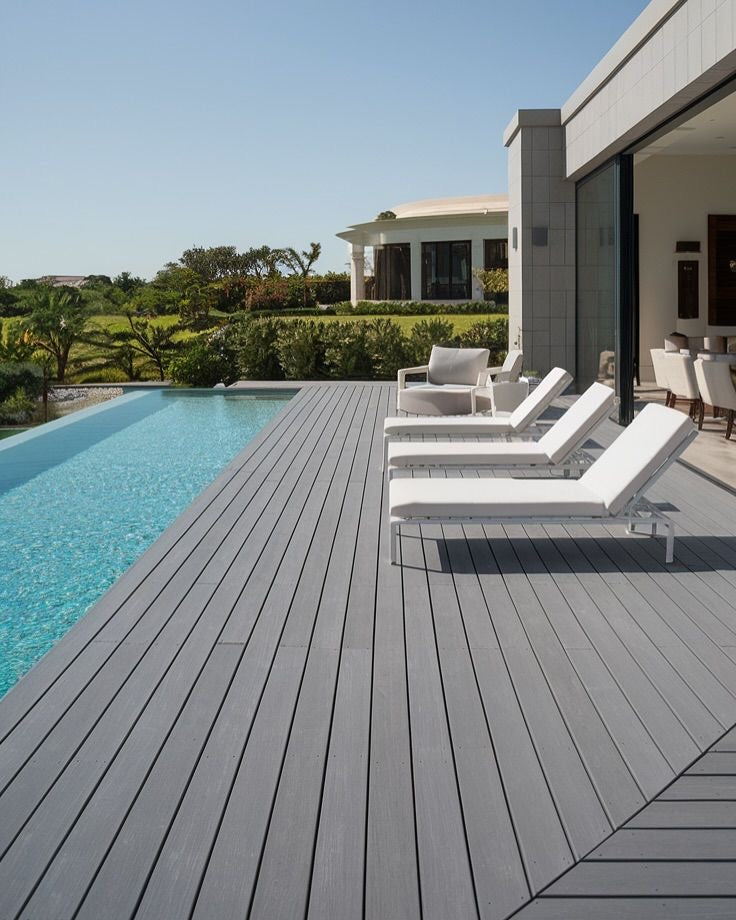 Choosing the Right Decking Colour